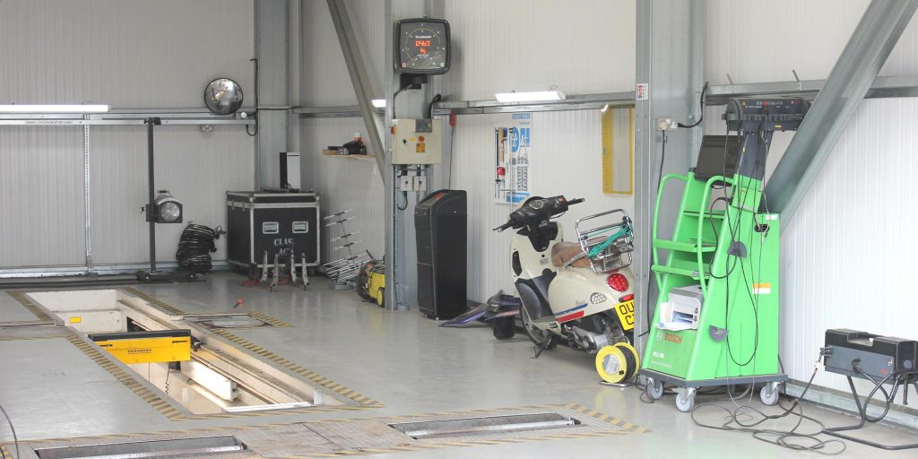 Topcats Racing - Wide New 1 topcats racing mot testing station